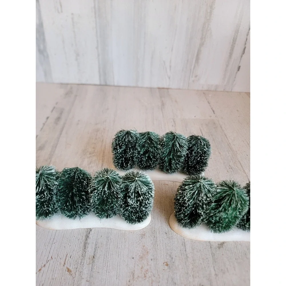 Dept 56 810843 Row-O-Frosted topiaries tree‎ Bush village Xmas set